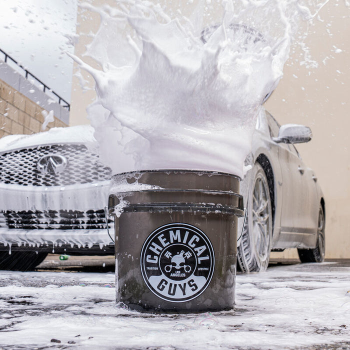 Chemical Guys Heavy Duty Detailing Bucket Smoked Black (4.5 Gal) - Premium Wash Buckets from Chemical Guys - Just $119.88! Shop now at WinWithDom INC. - DomTuned